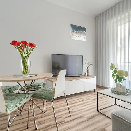Doris 2 - 50 M Do Plazy Apartment Pobierowo